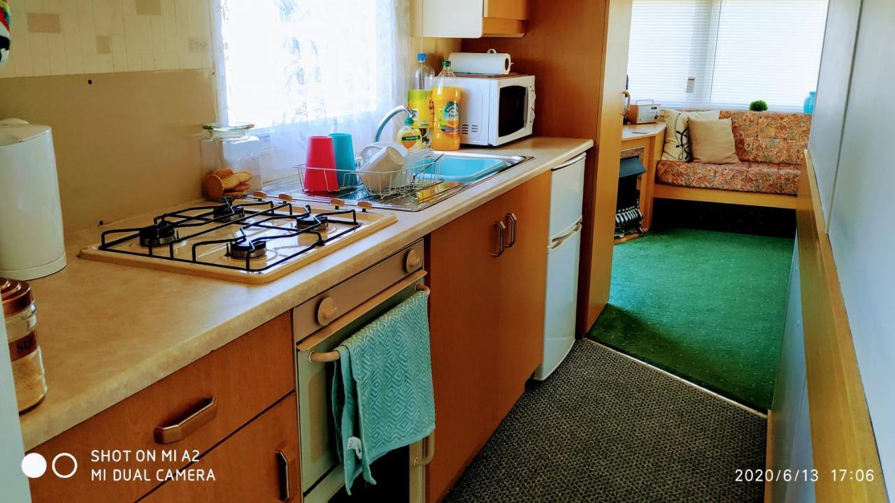 Gina'S Static Caravan,118 Sandsgate Hemsby Eksteriør billede