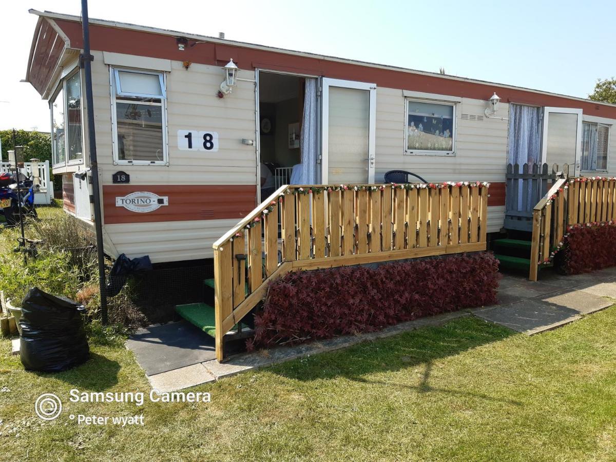 Gina'S Static Caravan,118 Sandsgate Hemsby Eksteriør billede